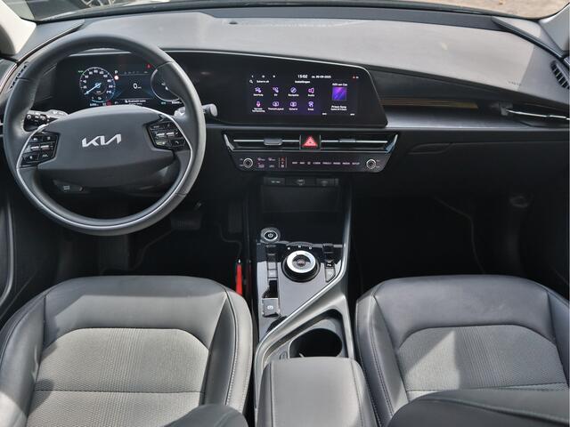 KIA e-Niro EV DynamicLine 64.8 kWh | Navigatie | Stoelverwarming | Keyless | Camera | Tot 10Jr. Kia-Garantie |