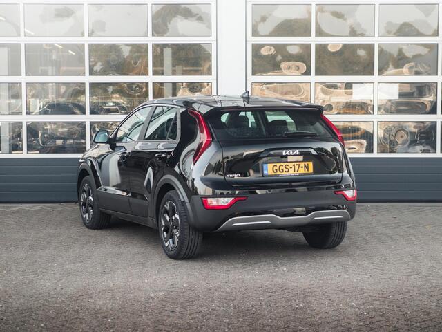 KIA e-Niro EV Light Edition 64.8 kWh | Navigatie | Achteruitrijcamera | Airco | Cruise control Adaptieve |