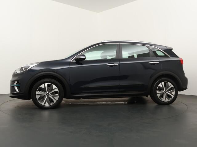 KIA e-Niro DynamicLine 64 kWh - SOH 94,2% - Adaptief Control - Climate Control - Navigatie - Apple/Android Carplay - Fabrieksgarantie Tot 2029