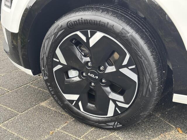 KIA e-Niro EV DynamicLine 64.8 kWh | Eerste Eigenaar | Navigatie | Adaptieve Cruise Control | Half Leder | Parkeersensoren | Enz...