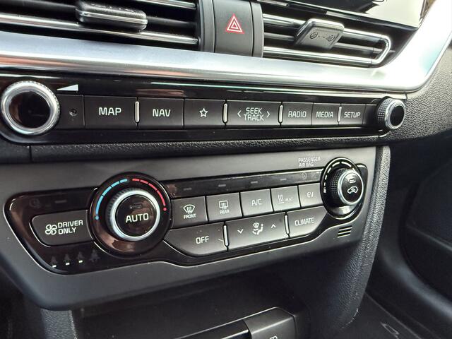 KIA e-Niro DynamicLine 64 kWh 3-Fase, Warmtepomp, Camera, Android/Car Play