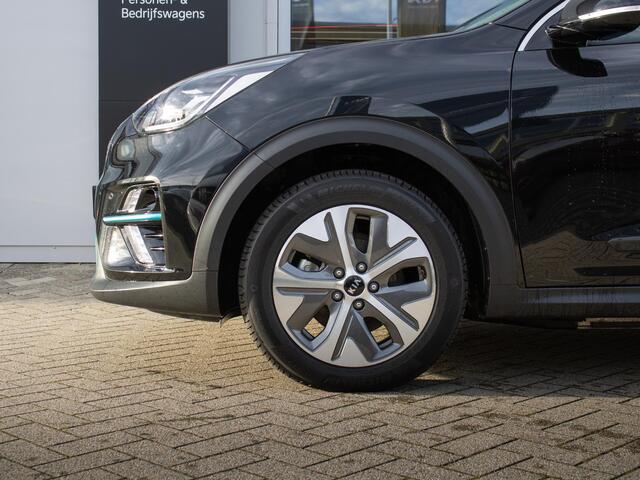 KIA e-Niro DynamicPlusLine 64 kWh | Nederlandse dealer onderhouden auto | Navigatie | Stoel en stuurverwarming |