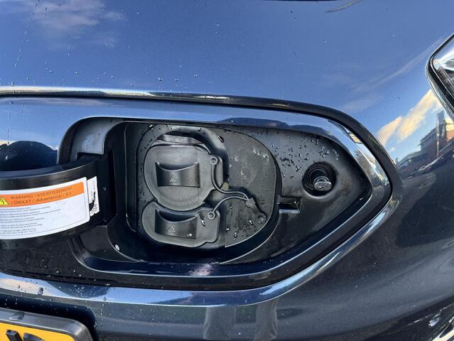 KIA e-Niro ExecutiveLine 64 kWh Eerste Eigenaar, Dealeronderhouden, Stoelverwarming/Ventilatie, Apple Carplay/Android Auto