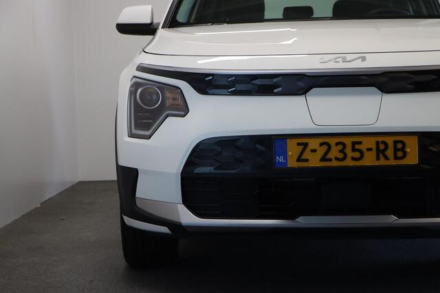 KIA e-Niro EV Light Edition 64.8 kWh