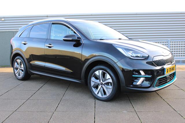 KIA e-Niro ExecutiveLine 64 kWh Stuur + stoel verwaming / Navigatie / Leder / Camera
