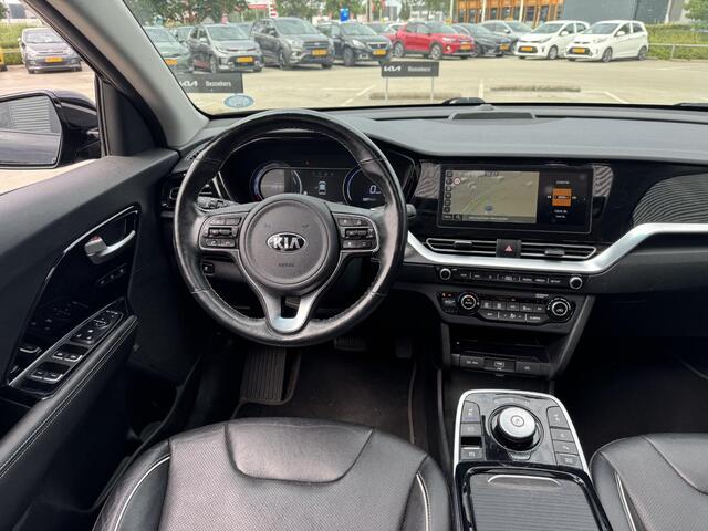 KIA e-Niro ExecutiveLine 64 kWh Sunroof | Stoelkoeling & Stoelverw.+ Stuurverw.