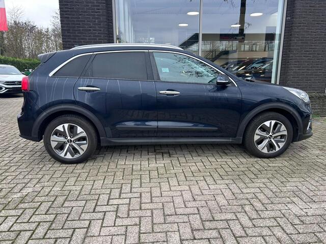 KIA e-Niro ExecutiveLine 64 kWh | SOH 100% | Adapt Cruise | Lederen bekleding |