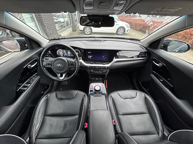 KIA e-Niro ExecutiveLine 64 kWh | SOH 100% | Adapt Cruise | Lederen bekleding |
