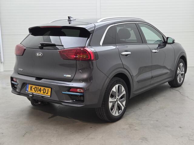 KIA e-Niro ExecutiveLine 64 kWh | Leder | Trekhaak | Clima |* 27 t/m 31 dec eindejaarsshow!!