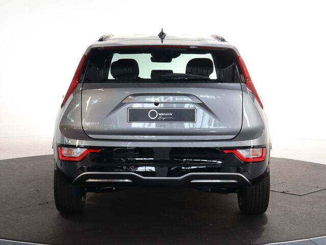 KIA e-Niro EV Light Advanced 64.8 kWh | Stoelverwarming | Privacy glass | Stuurwielverwarming | Achteruitrijcamera | 17" LM velgen | Adaptieve cruise control | Navigatie |