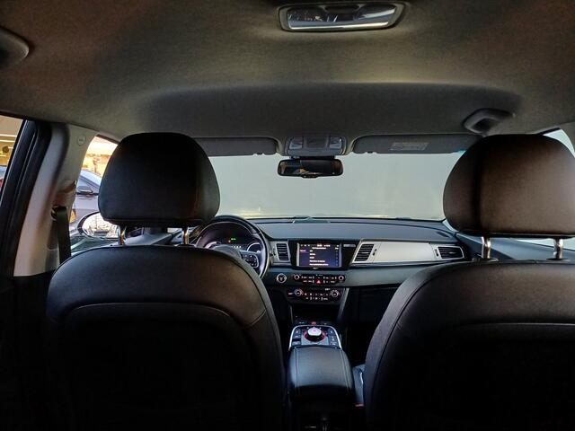 KIA e-Niro ExecutiveLine 64 kWh | ELEKTRISCH | STOEL/STUUR VERWARMING/VERKOELING | 64 kWh | Wij bieden ook financiering mogelijkheden aan.