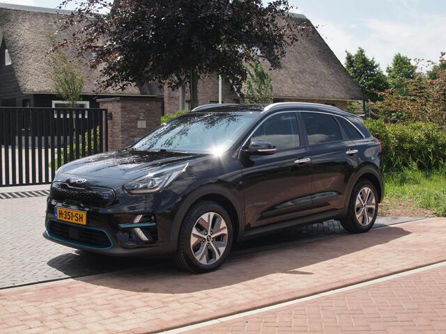 KIA e-Niro ExecutiveLine 64 kWh | Camera | Apple Carplay | Cruise Control | JBL | Leer |