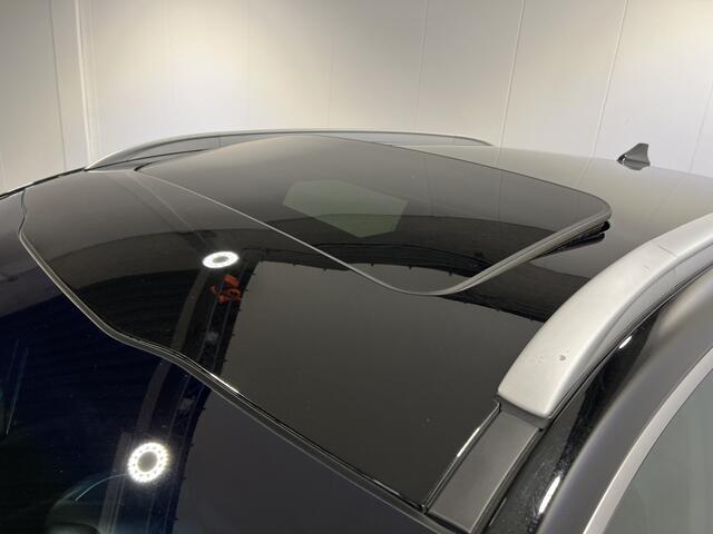 KIA e-Niro DynamicPlusLine 64 kWh 3-Fase | Navigatie/Android/Apple Carplay | Schuifdak | LM Velgen 17" | Adap Cruise Control | Achteruitrijcamera |