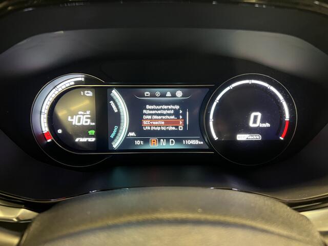 KIA e-Niro DynamicPlusLine 64 kWh 3-Fase | Navigatie/Android/Apple Carplay | Schuifdak | LM Velgen 17" | Adap Cruise Control | Achteruitrijcamera |