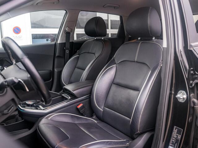 KIA e-Niro ExecutiveLine 64 kWh l lederen bekleding l stoel stuurwiel verwarming l