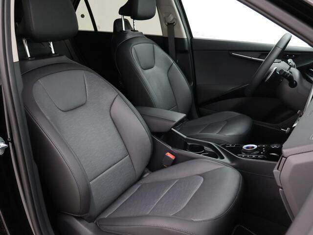 KIA e-Niro EXECUTIVELINE 64.8 kWh + SCHUIFDAK | LEDER | HARMAN/KARDON | STOELVENTILATIE | HEAD-UP