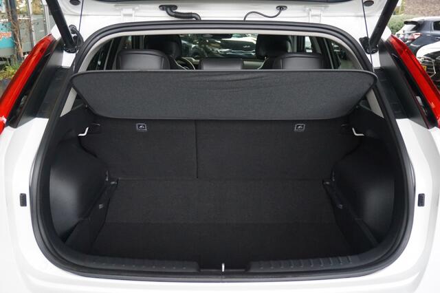 KIA e-Niro EV DynamicPlusLine 64.8 kWh | Schuifdak | Stoel-/stuurverwarming