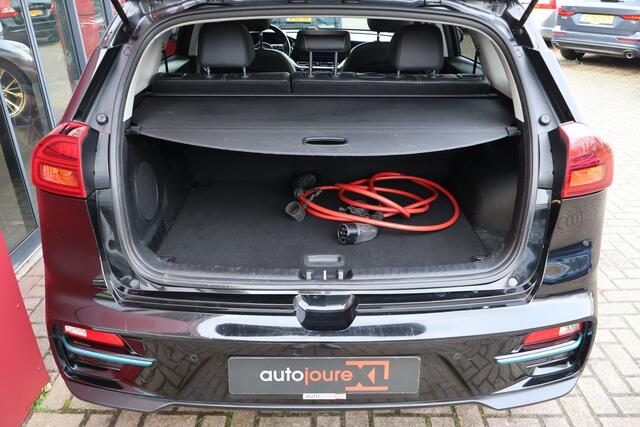 KIA e-Niro ExecutiveLine 64 kWh | Origineel NL | JBL Sound | Stoelverkoeling/verwarming | Leder |