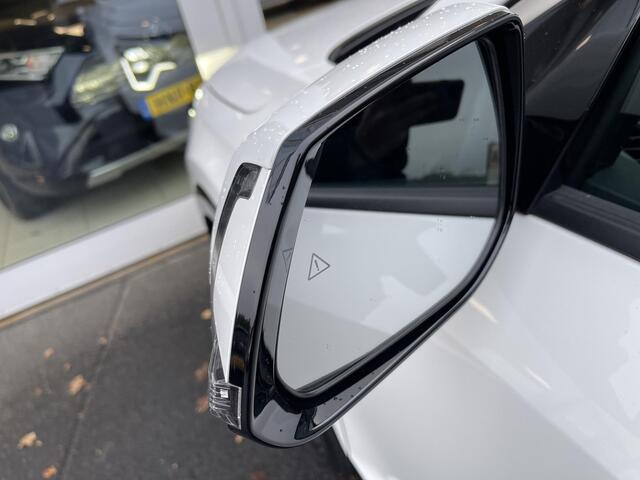 KIA e-Niro EV Edition Advanced 64.8 kWh Dodehoeksensoren | Stoelverwarming | Stuurverwarming | Navigatie | Apple Carplay & Android Auto enz.