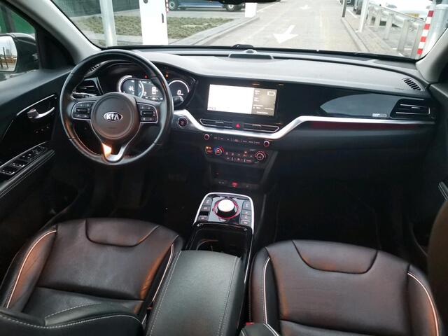 KIA e-Niro ExecutiveLine 64 kWh Trekhaak Wamtepomp Vol Leder mem Seats