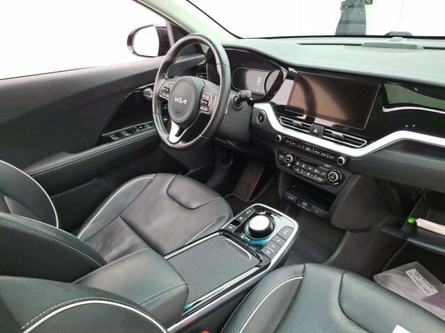 KIA e-Niro Ev Dynamic+Lin 64.8KWH SCHUIF-DAK/LEER/LED/NAV/FABRIEKSGARANTIE
