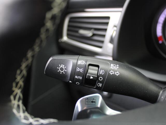 KIA e-Niro ExecutiveLine 64 kWh | Warmtepomp | Stuur-/stoelverwarming v+a | Stoelventilatie | Cruise adapt. | 17" LM | Leder | Camera |