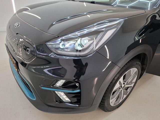 KIA e-Niro ExecutiveLine 64 kWh | Warmtepomp | Apple Carplay/Android | SOH 100% | Cruise control ad | Led