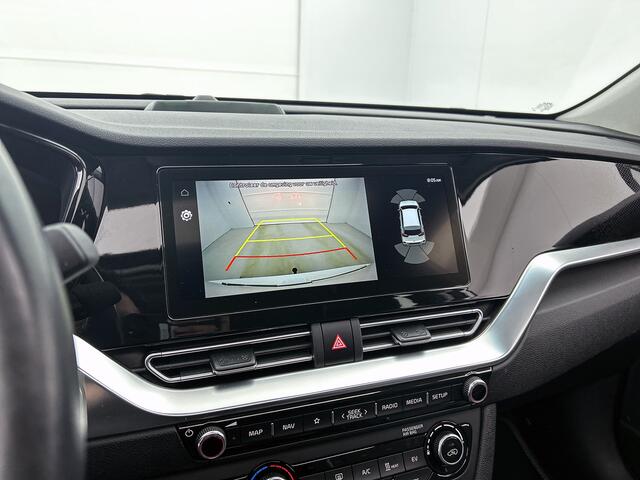 KIA e-Niro DynamicPlusLine 64 kWh | trekhaak | schuif- kanteldak | stoelverwarmiing