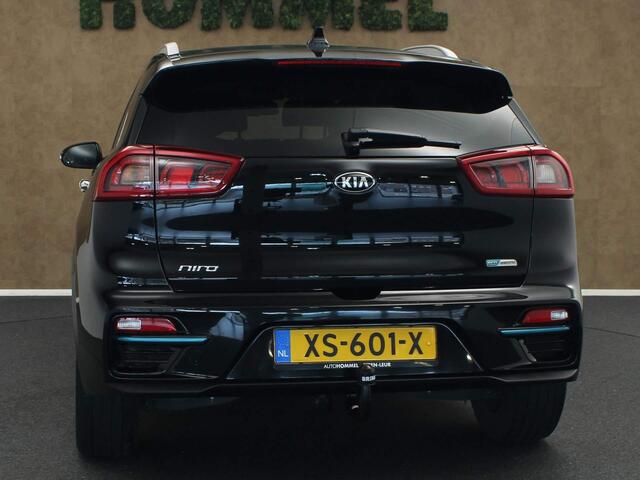 KIA e-Niro ExecutiveLine 64 kWh - ORIGINEEL NEDERLANDSE AUTO - AFNEEMBARE TREKHAAK - 750KG TREKGEWICHT - STOELVERWARMING & VENTILATIE VOOR - STUURVERWARMING - ACHTERBANK VERWARMD - APPLE CARPLAY/ANDROID AUTO