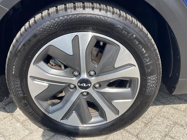 KIA e-Niro DynamicPlusLine 64 kWh | CarPlay | Navi | Trekhaak ! | Info Bas: 0492-588982 /// Info Bas: 0492-588982