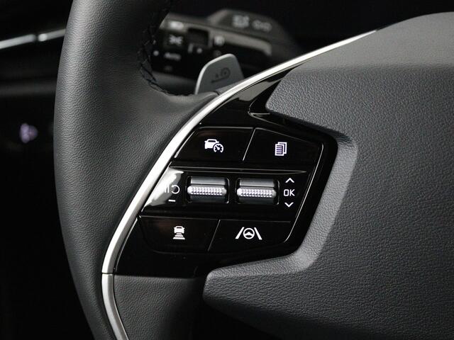 KIA e-Niro EV DynamicLine 64.8 kWh | SOH 99,5% | Apple Carplay/Android Auto | Achteruitrij camera | Sfeerverlichting | Nederlandse Auto | NAP |