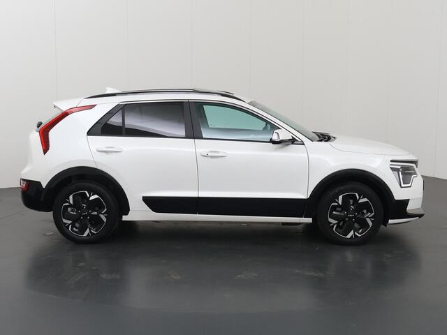 KIA e-Niro EV Plus 64.8 kWh | Schuif / Kanteldak | Stoel/Stuurwielverwarming | Elektr. Achterklep | Led Koplampen | Sfeerverlichting |