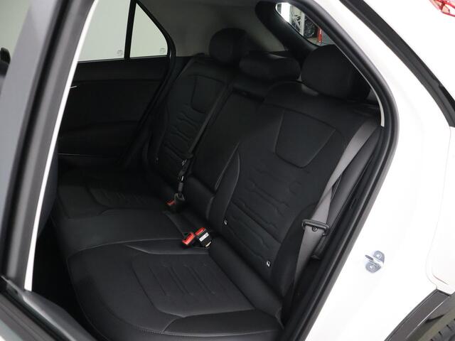 KIA e-Niro EV Plus 64.8 kWh | Schuif / Kanteldak | Stoel/Stuurwielverwarming | Elektr. Achterklep | Led Koplampen | Sfeerverlichting |