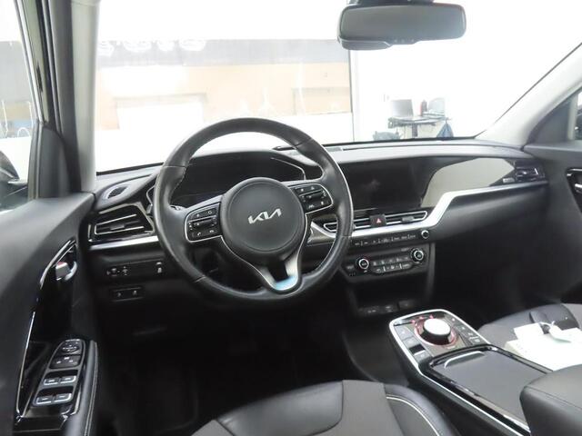 KIA e-Niro DYNAMICPLUSLINE 64 KWH I TREKHAAK I 100% SOH I 3-FASE I APPLE CARPLAY I P-CAMERA I ADAPTIVE CRUISE CONTROL
