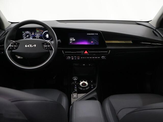 KIA e-Niro EV Plus 64.8 kWh | Panoramadak | Stoel/Stuurwielverwarming | Head-Up Display | Dodehoek Detectie |