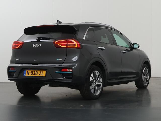 KIA e-Niro ExecutiveLine 64 kWh | SOH 96% | Schuif/Kanteldak | Lederen Interieur | Ele,verstelbare stoelen | Apple CarPlay/Android Auto | Camera | DAB | Stoelverwarming/Koeling | Stuurverwarming | Adaptieve Cruise Control |