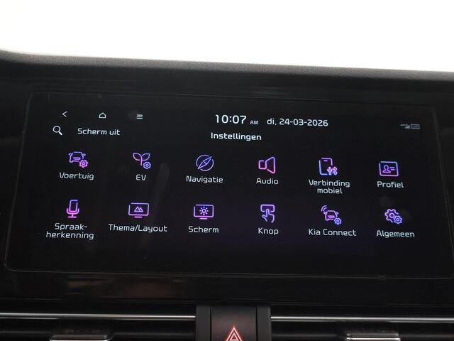 KIA e-Niro ExecutiveLine 64 kWh | SOH 96% | Schuif/Kanteldak | Lederen Interieur | Ele,verstelbare stoelen | Apple CarPlay/Android Auto | Camera | DAB | Stoelverwarming/Koeling | Stuurverwarming | Adaptieve Cruise Control |