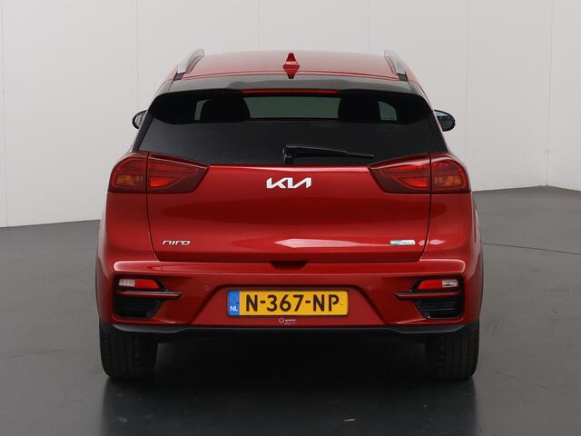 KIA e-Niro ExecutiveLine 64 kWh *bart niks mee doen* Storing Laadklep, auto moet naar HVEEN