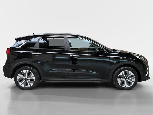 KIA e-Niro DynamicPlusLine 64 kWh I Schuifdak I Half-Leder I Stoelverwarming
