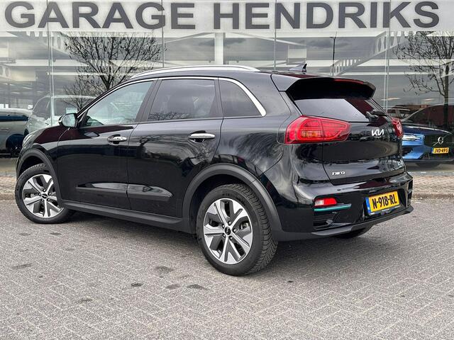 KIA e-Niro ExecutiveLine Sky 64 kWh | SOH: 96,1% | Schuifdak | Leder | Climate | Stoel&Stuur Verwarming | Memory Seat | Navi | Adaptive CC |