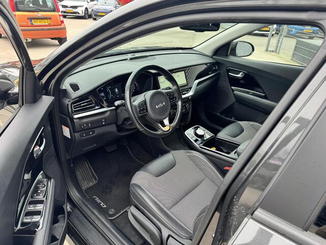 KIA e-Niro Edition 64 kWh 3-fase| NW geleverd & Onderhouden | Stoel&Stuurverw.| Privacyglass | Keyless