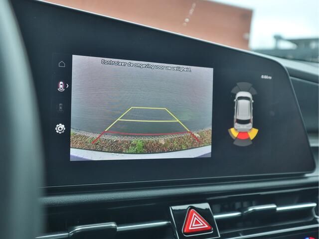 KIA e-Niro EV ExecutiveLine 64.8 kWh | Navigatie | Camera | Stoel/Stuurverwarming | ECC-Airco | Tot 10Jr. Kia Garantie |