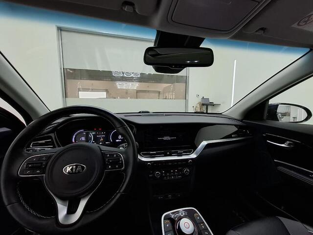 KIA e-Niro DYNAMICPLUSLINE 64 KWH (100% SOH) I 2E PAASDAG OPEN I 3-FASE I APPLE CARPLAY I P-CAMERA I ADAPTIVE CRUISE CONTROL
