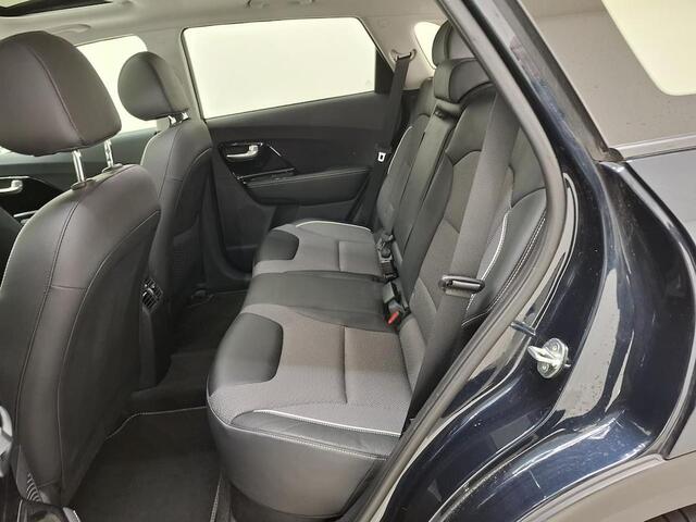 KIA e-Niro DYNAMICPLUSLINE 64 KWH (100% SOH) I 2E PAASDAG OPEN I 3-FASE I APPLE CARPLAY I P-CAMERA I ADAPTIVE CRUISE CONTROL