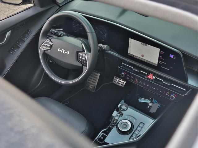 KIA e-Niro EV ExecutiveLine 64.8 kWh | Navigatie | Leder | Stoel/Stuurverwarming | Schuifdak | Tot 10Jr. Kia Garantie |