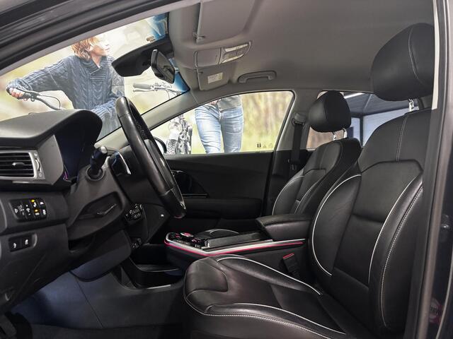 KIA e-Niro ExecutiveLine 64 kWh | Leder interieur | Hoge instap | 100% SOH |