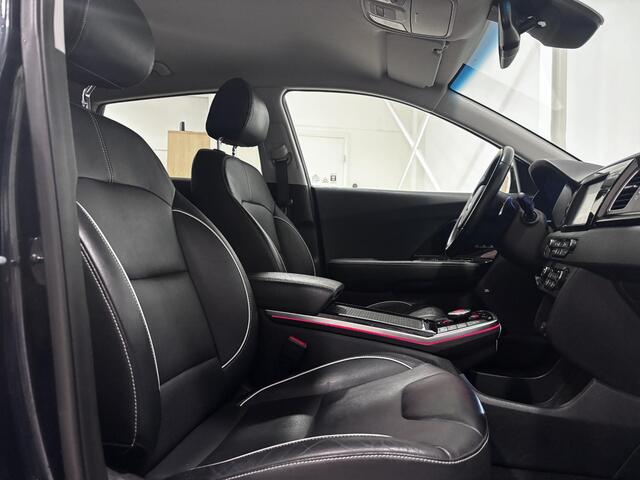 KIA e-Niro ExecutiveLine 64 kWh | Leder interieur | Hoge instap | 100% SOH |