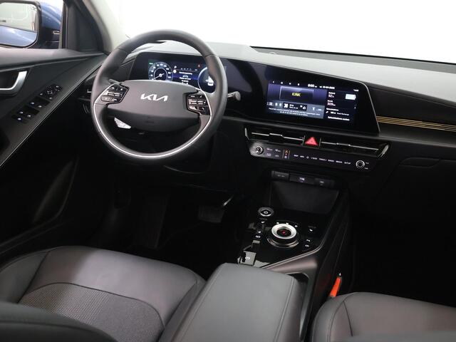 KIA e-Niro EV Light Advanced 64.8 kWh | Stoel / Stuurwielverwarming | Navigatie | Parkeercamera | Cruise Control Adaptief |