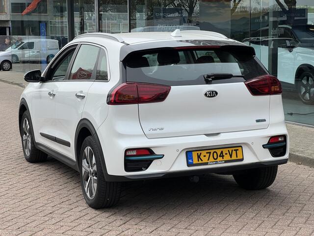 KIA e-Niro DynamicLine 64 kWh 205PK | SOH 96,2% | Trekhaak | Navigatie | Achteruitrijcamera | Adaptieve Cruise Control