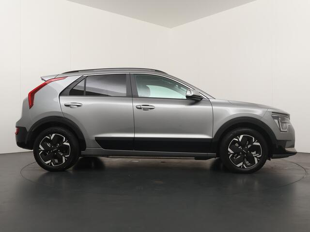 KIA e-Niro EV DynamicPlusLine 64.8 kWh Automaat SOH 98,8% - Navigatie - Stoel/Stuurverwarming - Adaptief Cruise Control - Schuif/Kanteldak - Fabrieksgarantie Tot 2031